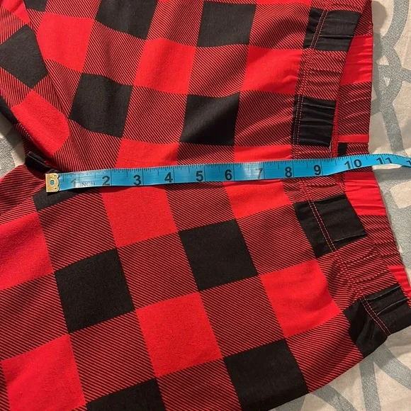 SALE Red and Black Plaid Leggings Women’s Small Full Length Stretch Leggings NEW - Picture 7 of 7